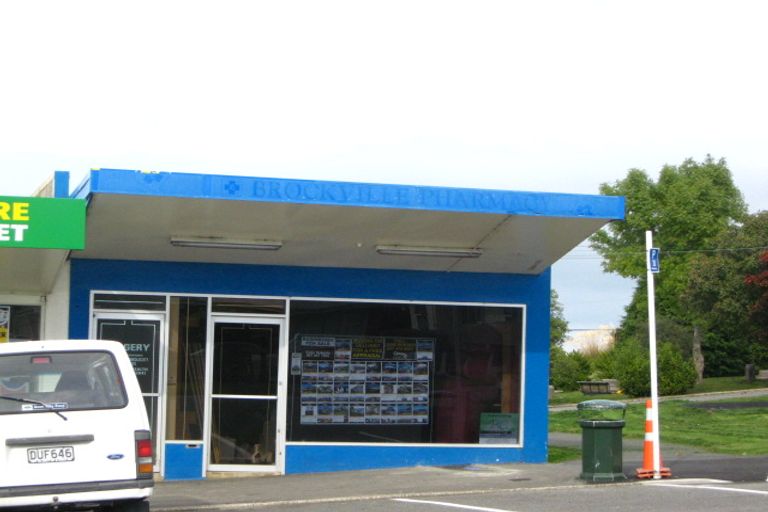 Photo of property in 271 Brockville Road, Brockville, Dunedin, 9011