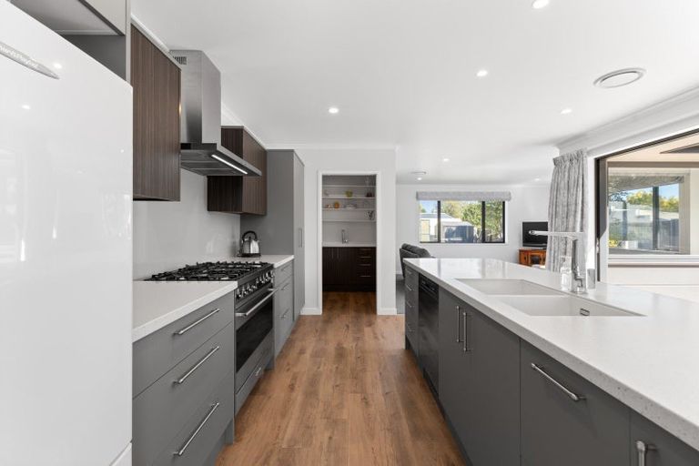 Photo of property in 14 Eltham Road, Blenheim, 7201