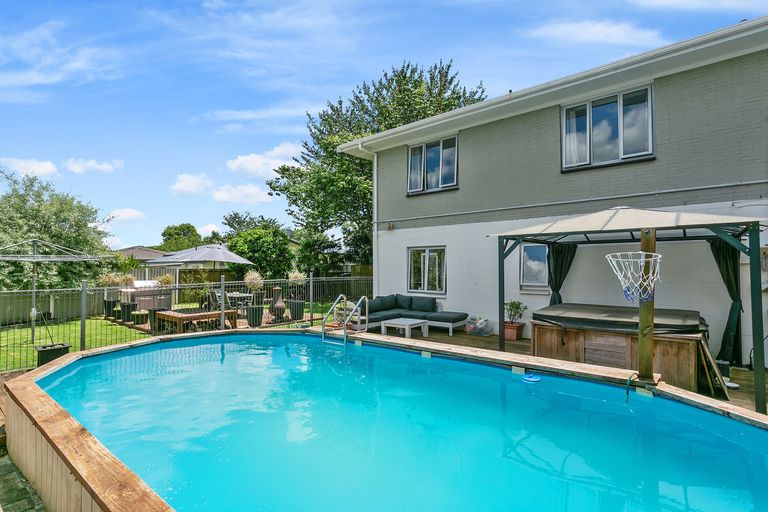 Photo of property in 65 Taylor Street, Cambridge, 3434