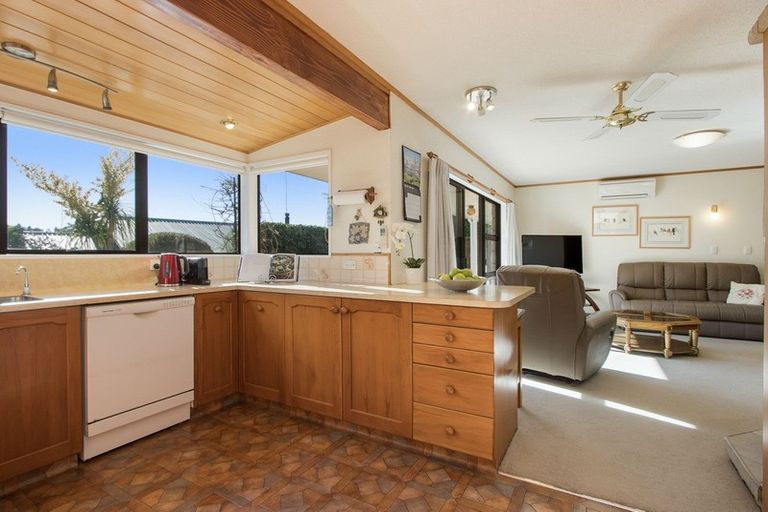 Photo of property in 40 Levley Lane, Katikati, 3129