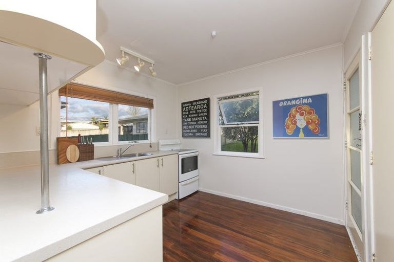 Photo of property in 1 Claridge Street, Glen Eden, Auckland, 0602