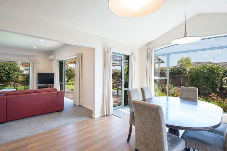 Photo of property in 2 Fell Place, Stoke, Nelson, 7011