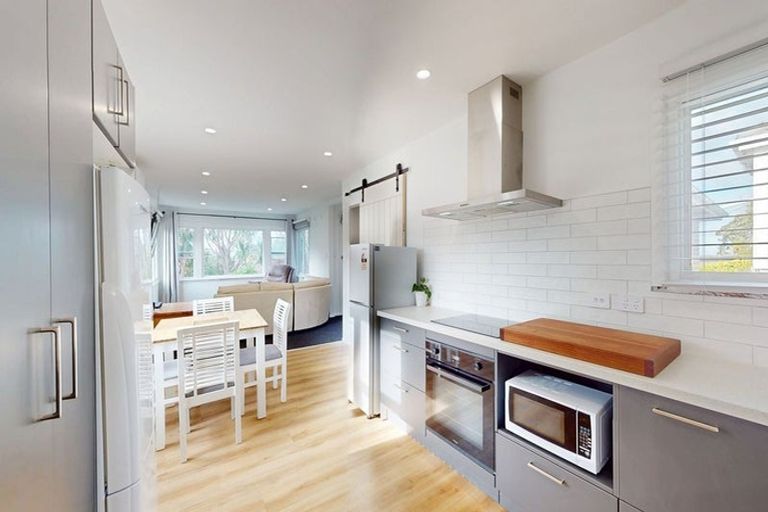 Photo of property in 108 Ironside Road, Johnsonville, Wellington, 6037