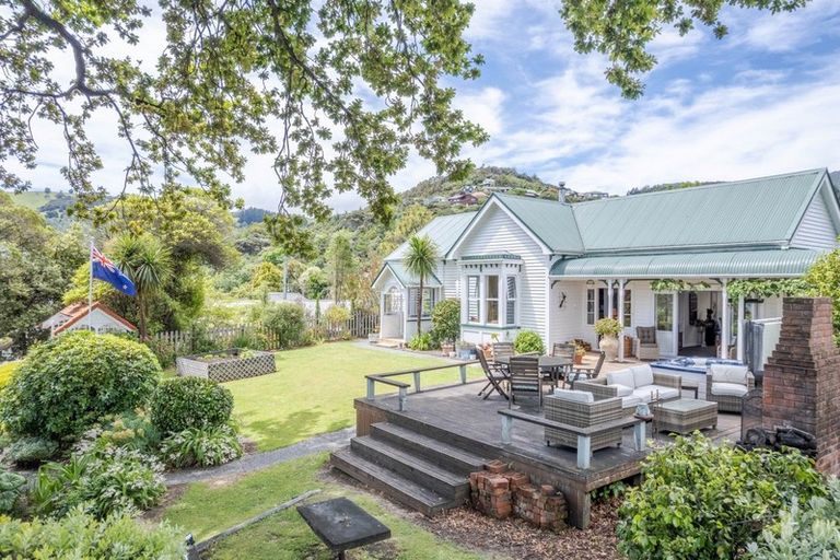 Photo of property in 81 Rue Lavaud, Akaroa, 7520