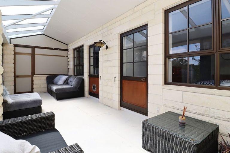 Photo of property in 15a Oakleigh Crescent, Oamaru North, Oamaru, 9400