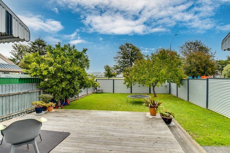 Photo of property in 245 Taradale Road, Pirimai, Napier, 4112