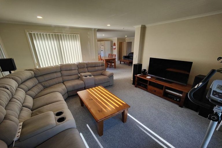 Photo of property in 16 Earlswood Avenue, Hamilton East, Hamilton, 3216