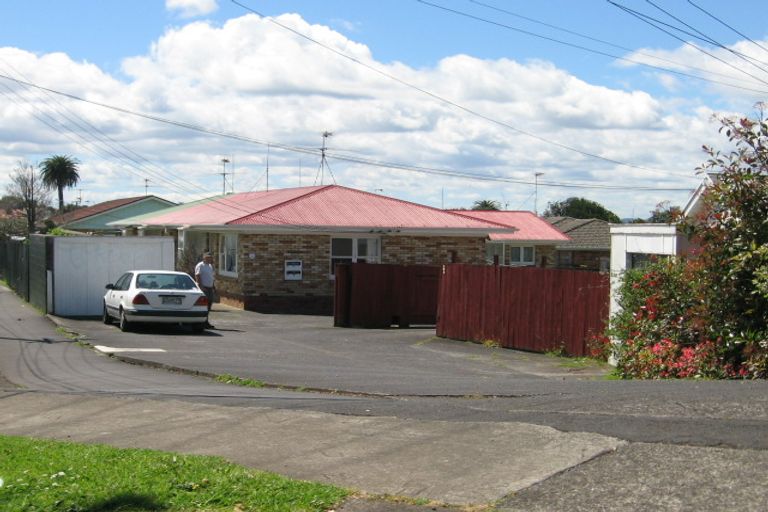 Photo of property in 4/18 Hillcrest Road, Papatoetoe, Auckland, 2025