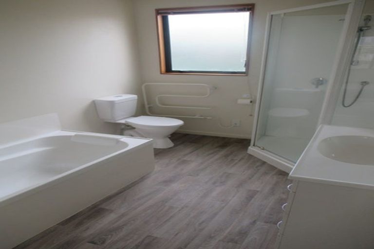 Photo of property in 1/263 Waterloo Road, Waterloo, Lower Hutt, 5011