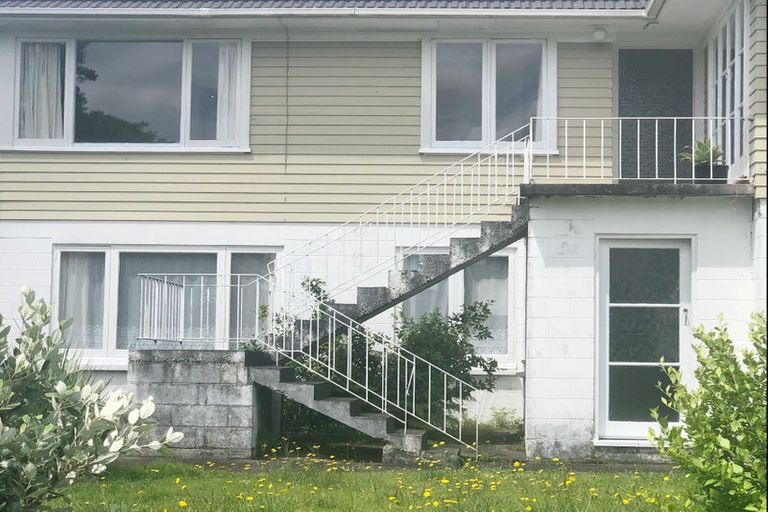 Photo of property in 3 Trinidad Road, Sunnynook, Auckland, 0620