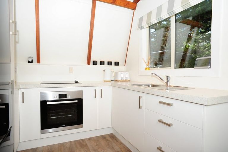 Photo of property in 12 Te Papau Crescent, Diamond Harbour, 8972