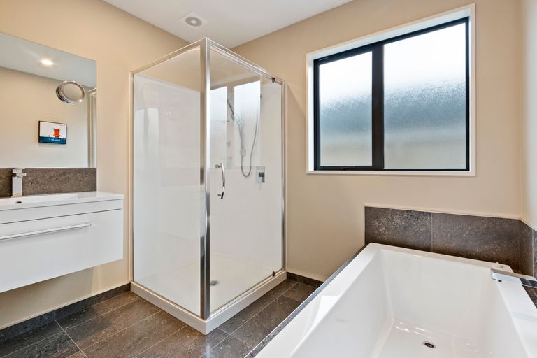 Photo of property in 52 Bamber Crescent, Halswell, Christchurch, 8025