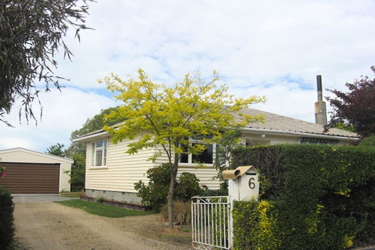 Photo of property in 6 Travis Road, Burwood, Christchurch, 8083