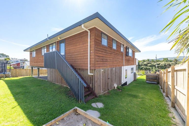 Photo of property in 8 Taipari Avenue, Raglan, 3225