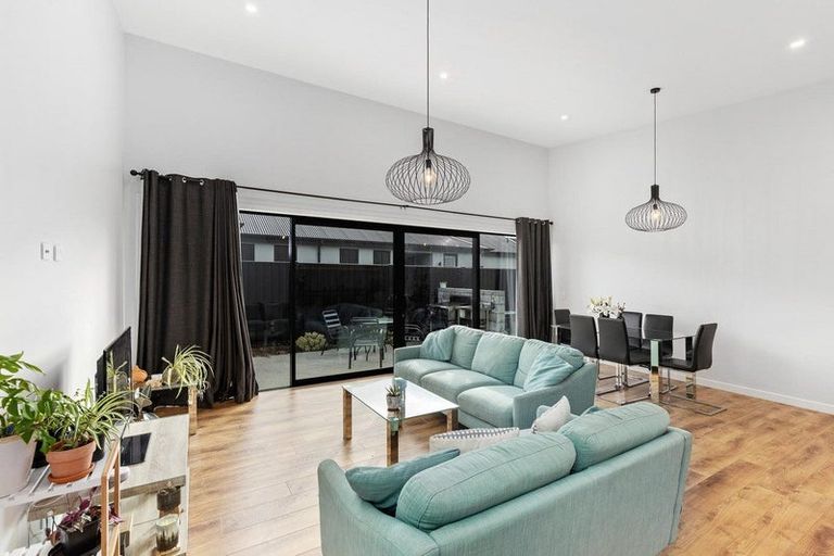 Photo of property in 4 Cumberland Road, Lower Shotover, Queenstown, 9304