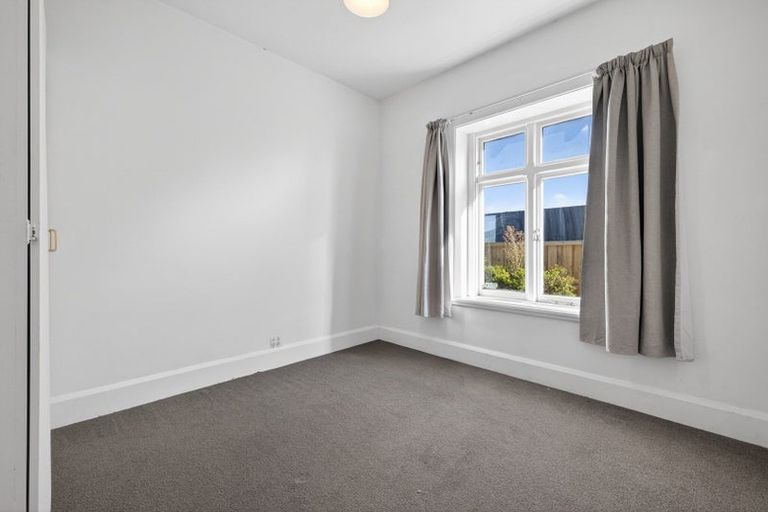 Photo of property in 231 Geraldine Street, Edgeware, Christchurch, 8013