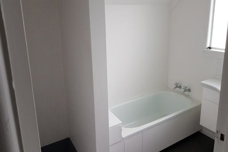 Photo of property in 13 Stanley Street, Dannevirke, 4930