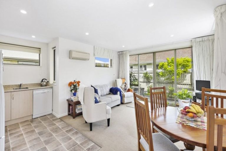 Photo of property in 2/173 Cashmere Road, Hoon Hay, Christchurch, 8025