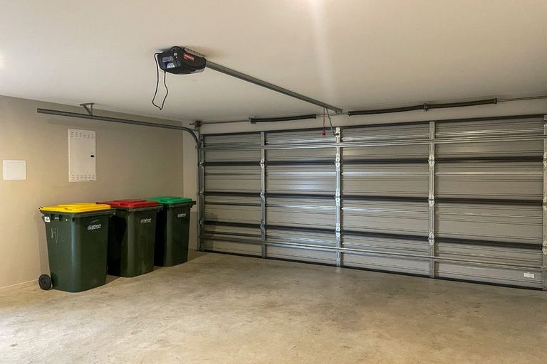 Photo of property in 37 Avanda Avenue, Rolleston, 7615