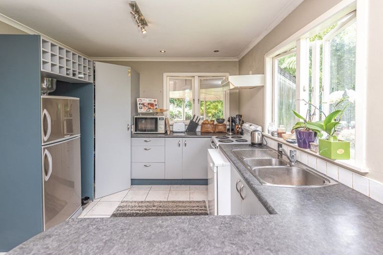 Photo of property in 2 Hillside Terrace, Saint Johns Hill, Whanganui, 4500