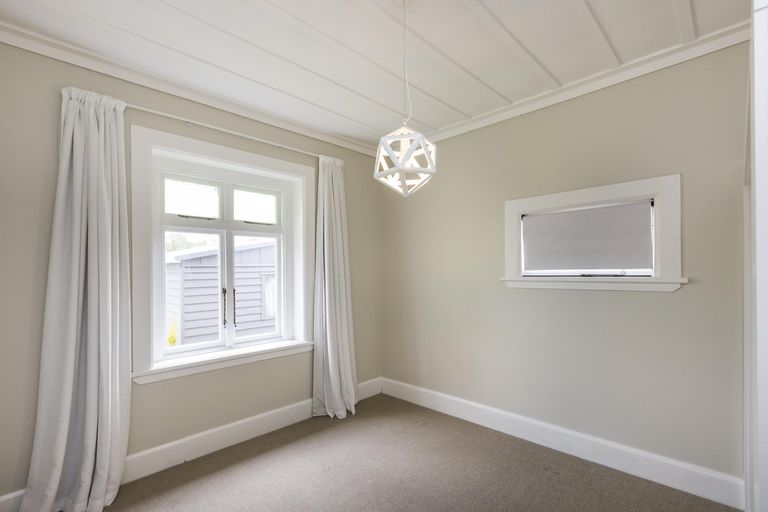 Photo of property in 31 Frederick Street, Terrace End, Palmerston North, 4410