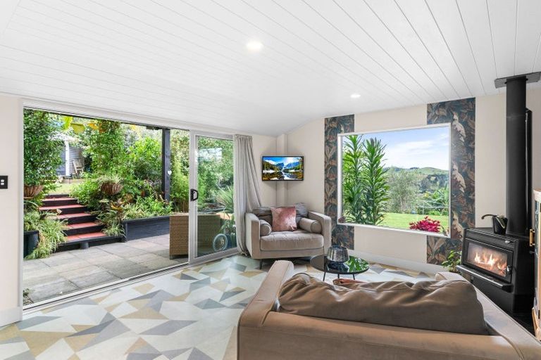 Photo of property in 215 Valley View Road, Otaika, Whangarei, 0170