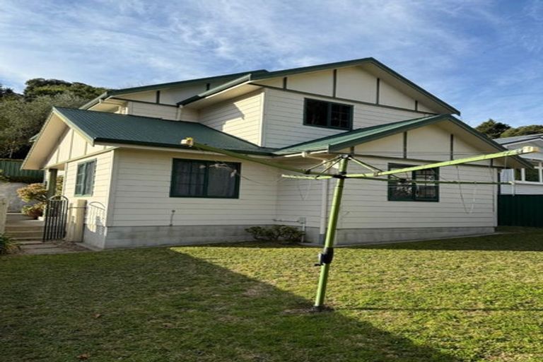 Photo of property in 42 Faraday Street, Hospital Hill, Napier, 4110