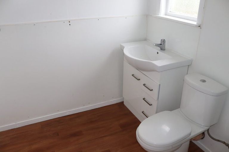 Photo of property in 19 Driver Road, Mangere East, Auckland, 2024