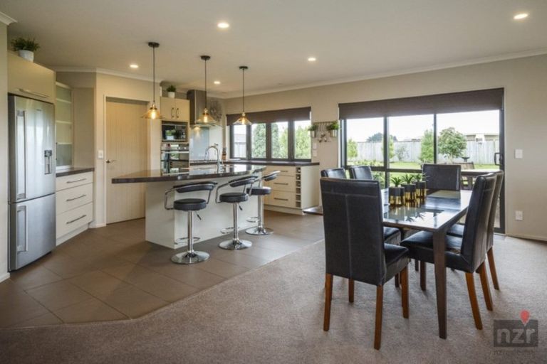 Photo of property in 92 Mount Taylor Drive, Feilding, 4775