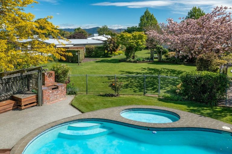 Photo of property in 23 Ward Street, Springlands, Blenheim, 7201