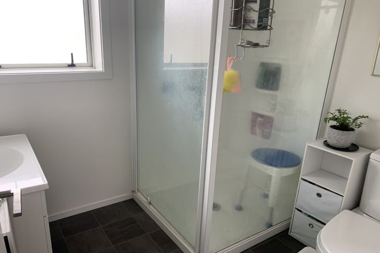 Photo of property in 75 Chiefs Court, Hamilton East, Hamilton, 3216