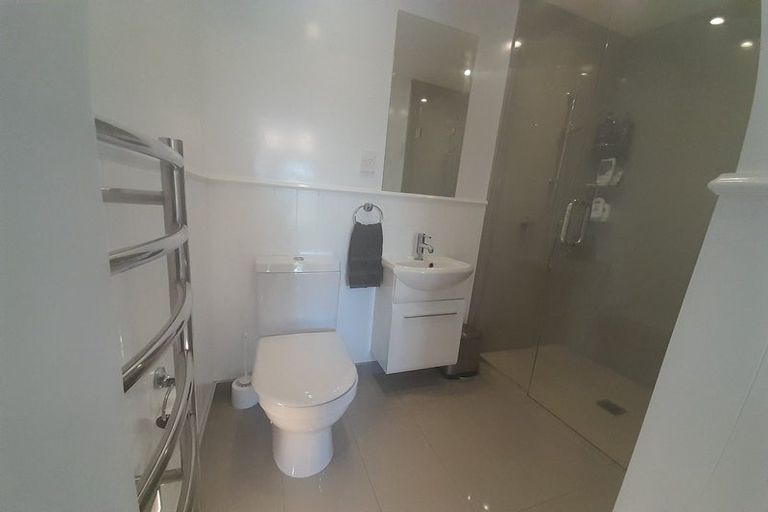 Photo of property in 28 Parnell Street, Fairfield, Lower Hutt, 5011