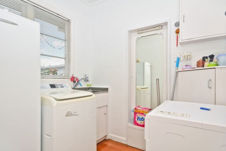 Photo of property in 281 Cambridge Road, Hillcrest, Hamilton, 3216