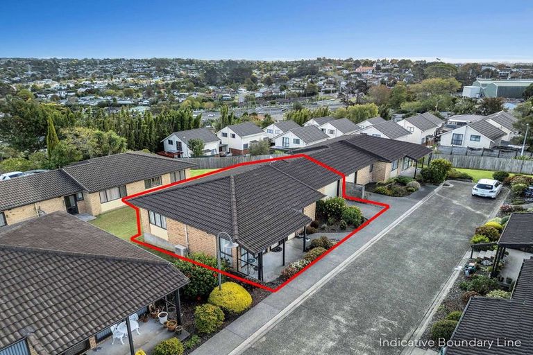 Photo of property in 14/197 Royal Road, Massey, Auckland, 0614