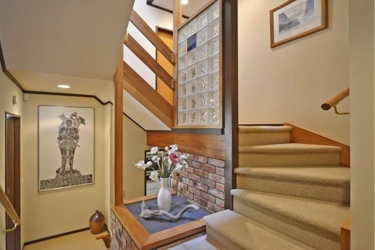 Photo of property in 130 Atawhai Road, Fitzherbert, Palmerston North, 4410