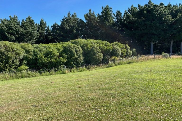 Photo of property in 9 Knoyle Road, Riversdale Beach, Masterton, 5872