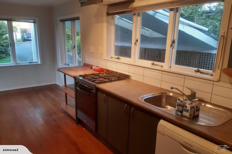 Photo of property in 22 Willow Avenue, Birkenhead, Auckland, 0626