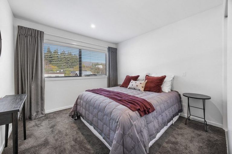 Photo of property in 53 Tenby Street, Wanaka, 9305