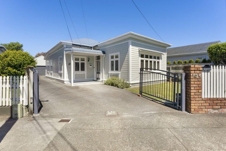 Photo of property in 154 Kings Crescent, Hutt Central, Lower Hutt, 5010