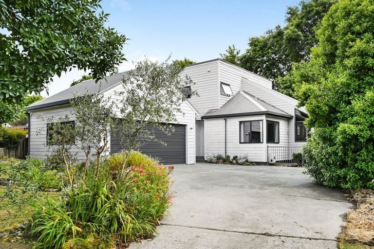 Photo of property in 11 Azimuth Place, Flagstaff, Hamilton, 3210