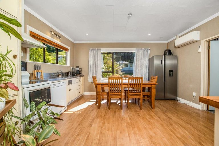 Photo of property in 6 Prosser Street, Green Island, Dunedin, 9018