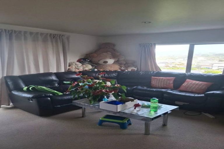 Photo of property in 73b Kotuku Street, Elsdon, Porirua, 5022