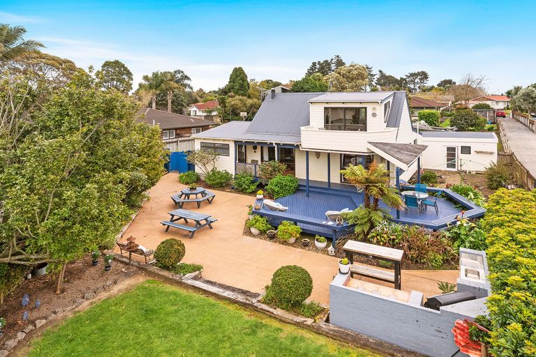 Photo of property in 36 Carnoustie Drive, Wattle Downs, Auckland, 2103