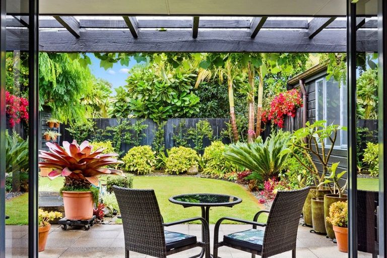 Photo of property in 26 Maesbury Close, Papamoa Beach, Papamoa, 3118