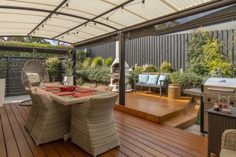 Photo of property in 1 Gumtree Lane, Omokoroa, 3114