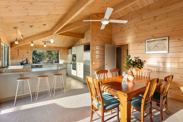 Photo of property in 53d Kotare Street, Waikanae, 5036