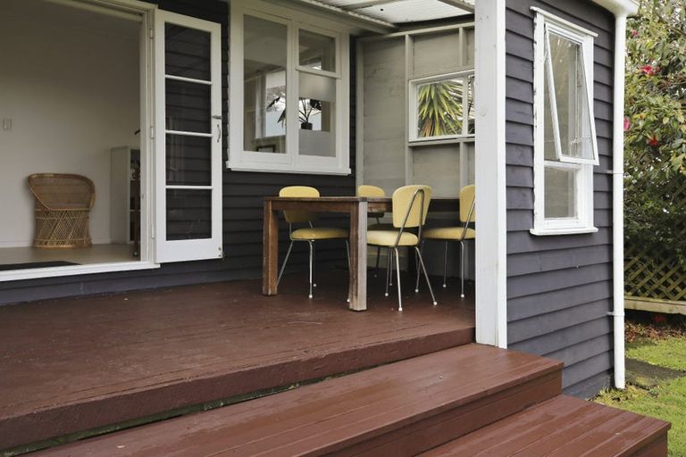 Photo of property in 96 Thames Road, Paeroa, 3600