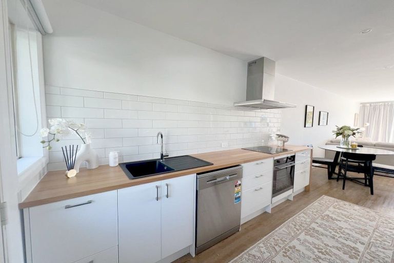 Photo of property in 36 Derby Street, St Albans, Christchurch, 8014