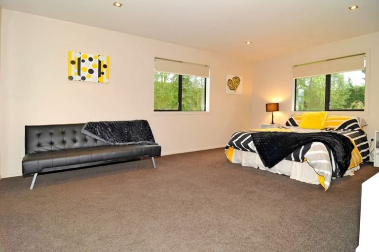 Photo of property in 90 Henry Street, Waikouaiti, 9510