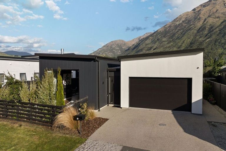 Photo of property in 40 Headley Drive, Lower Shotover, Queenstown, 9304